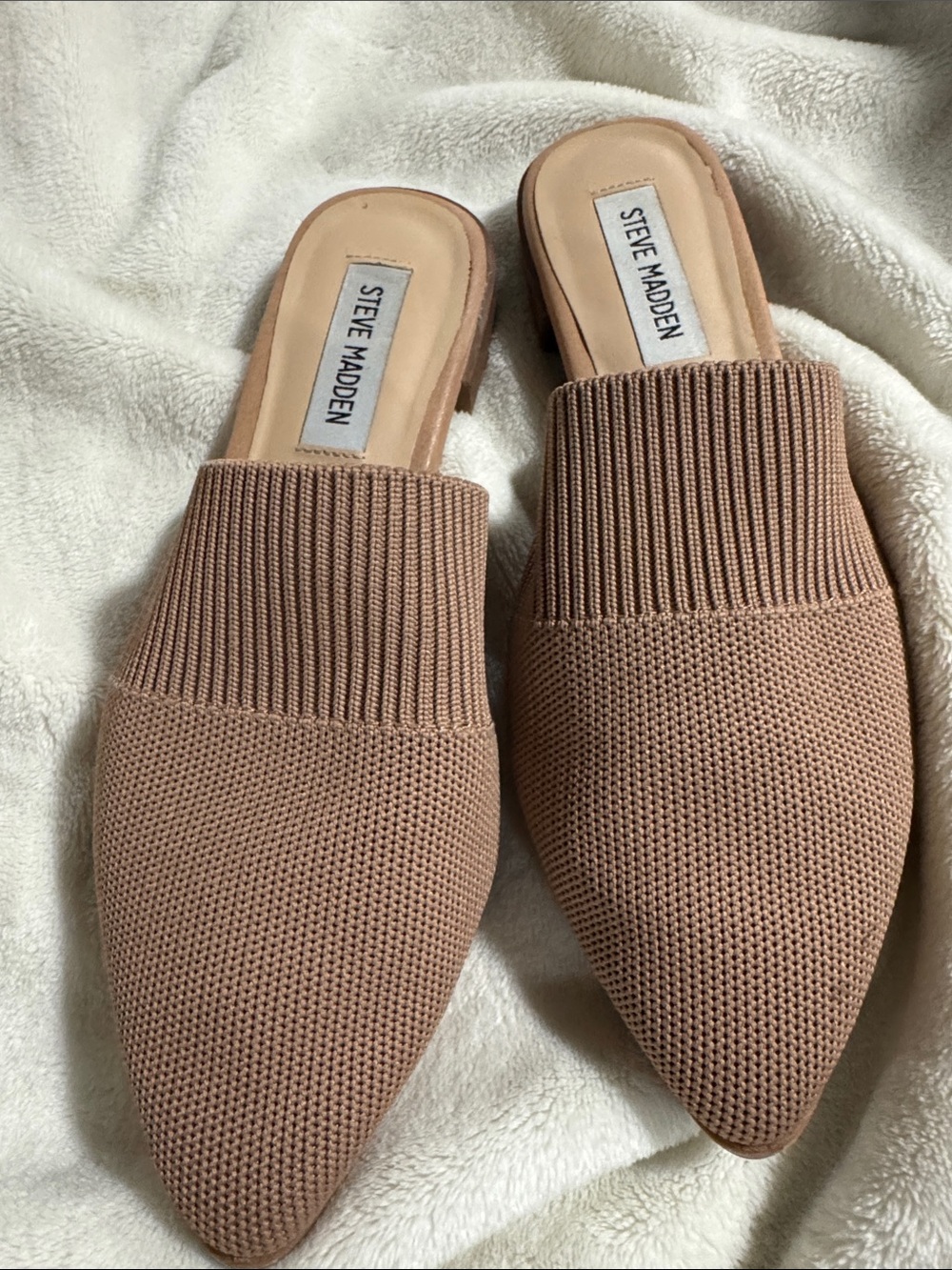 Steve Madden Knit Pointed Toe Slip-On Mules in Taupe